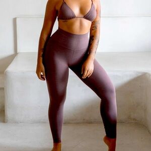 BRAND NEW : Studio K Eira leggings in small, color taupe. Sustainable bamboo